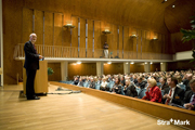 gallery/gal/Puhujat ja esitykset/_thb_CLARK5.jpg